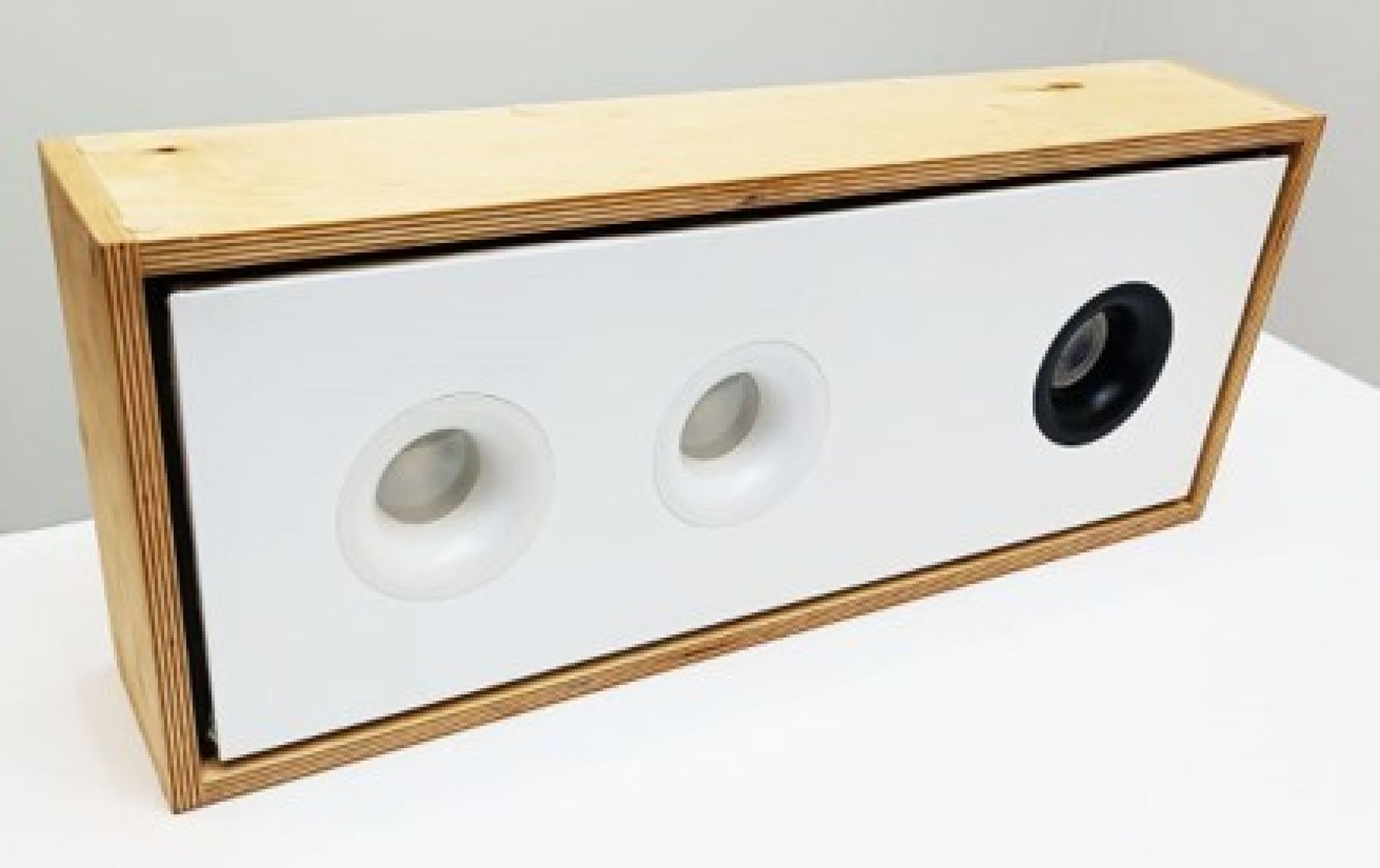 Стенд ZOOM круг из фанеры 12мм (55/22/10)