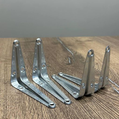 Кронштейн не окрашенный 75\100